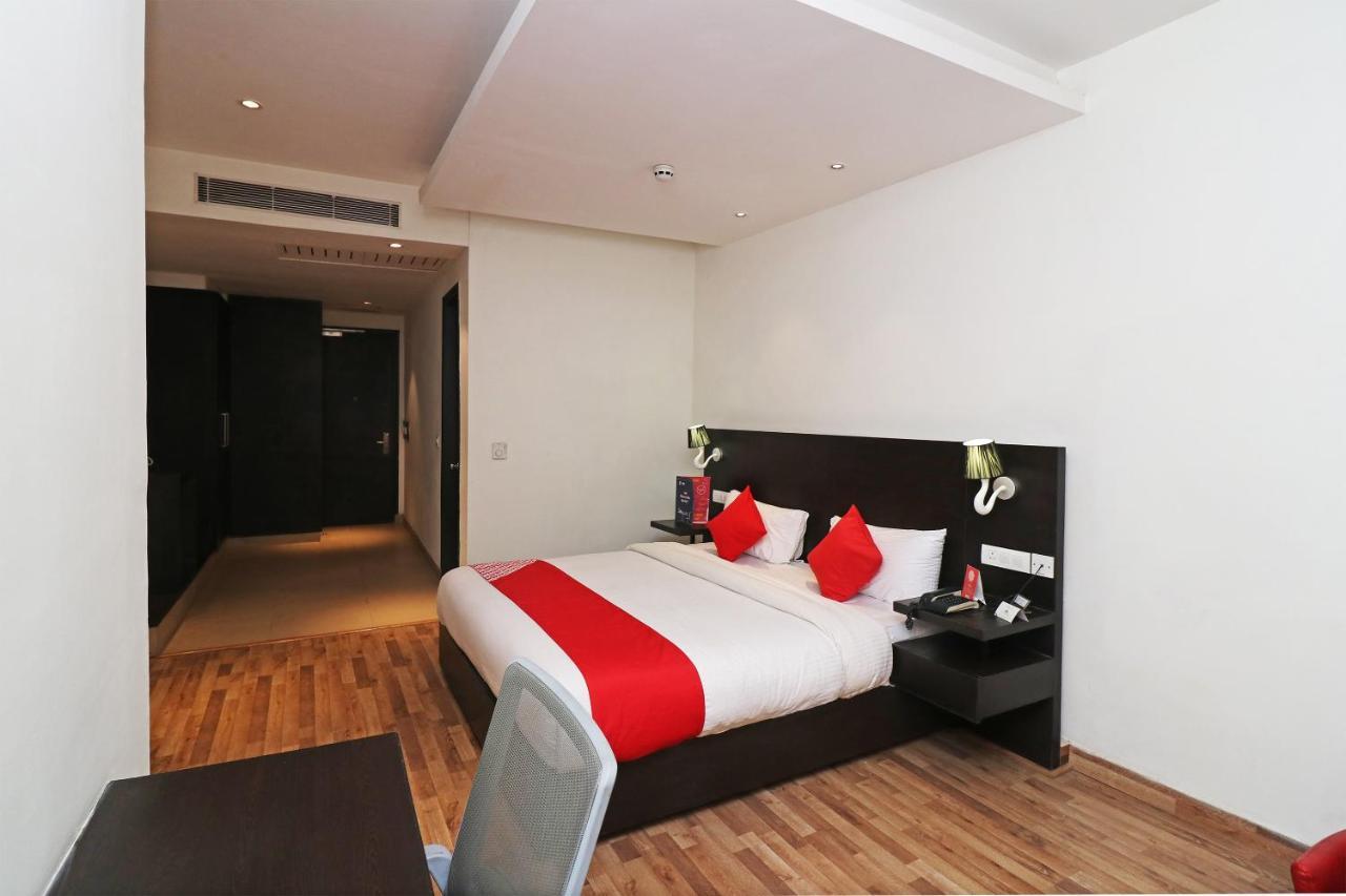 Capital O 19296 Joy Inn & Suites Bhiwadi Екстериор снимка