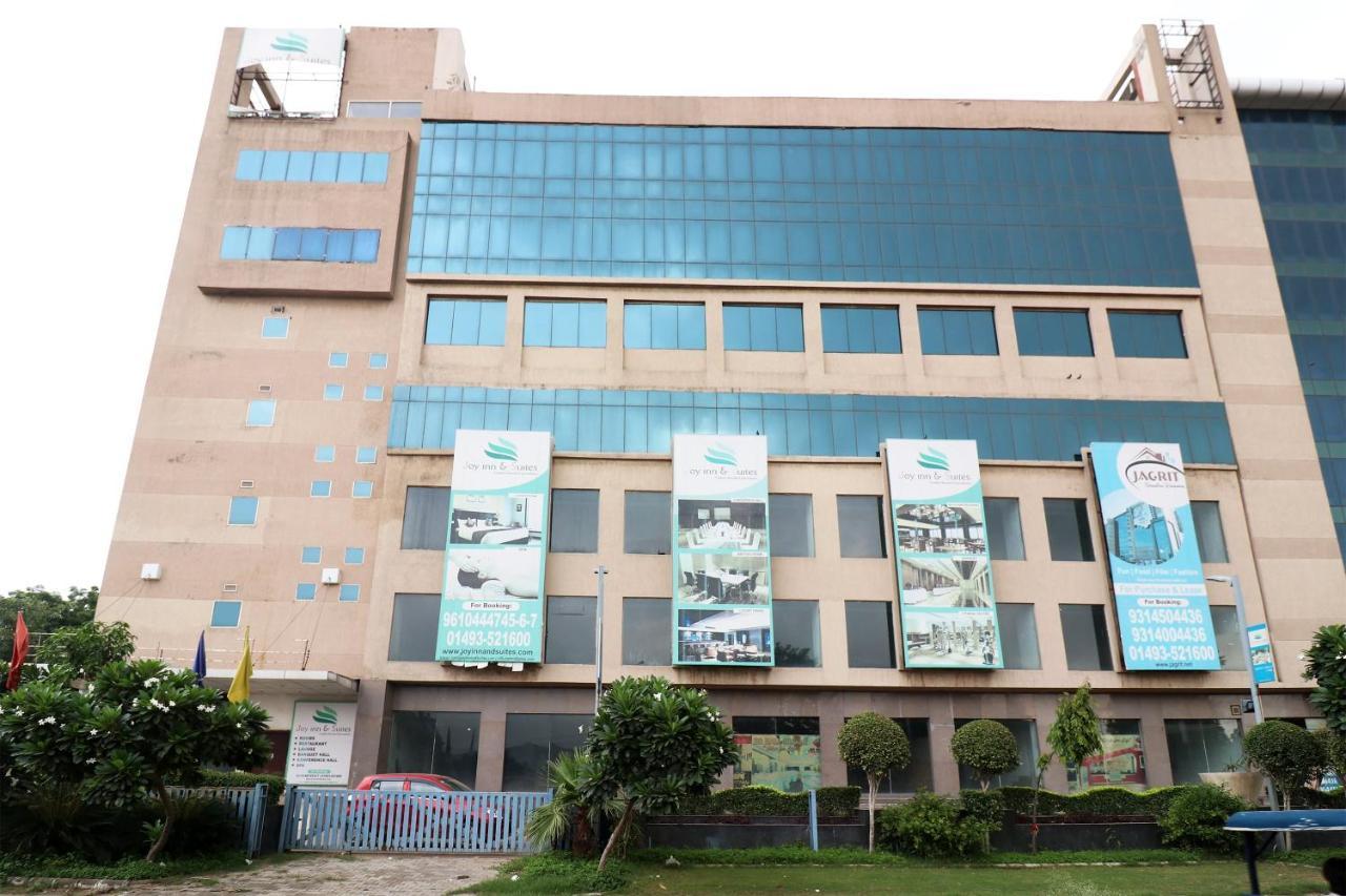 Capital O 19296 Joy Inn & Suites Bhiwadi Екстериор снимка